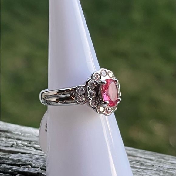 Lab Created Dark Pink Sapphire Size 6 Ring Bomb - Picture 2 of 3